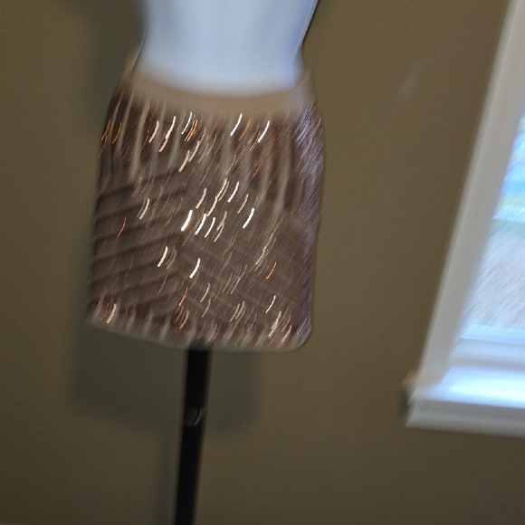BCBGMaxAzria Sequin Chevron Mini Skirt - Rose GOLD  And Tan Fabric XS NWT - Picture 3 of 10